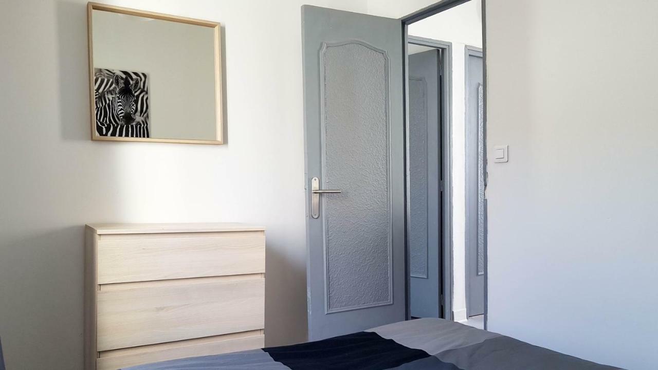 La plus belle de main Marseille Extérieur photo