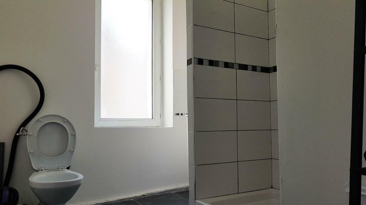 La plus belle de main Marseille Extérieur photo