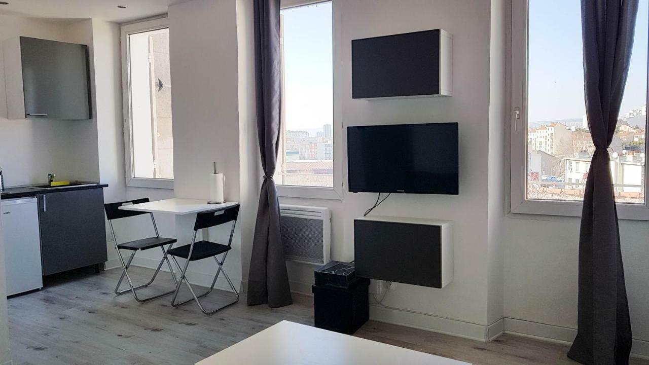 La plus belle de main Marseille Extérieur photo